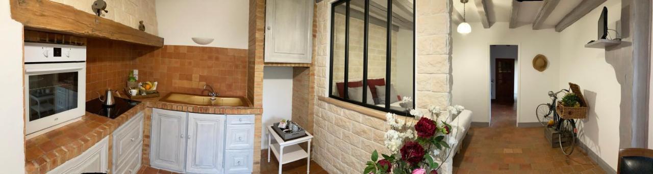 Le Chai De La Rose Spa Et Seances Bien Etre Doué-la-Fontaine Exterior foto
